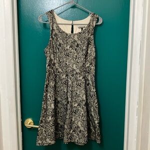 SALE Express Cream and Black Pleated Ruched Midi Dress